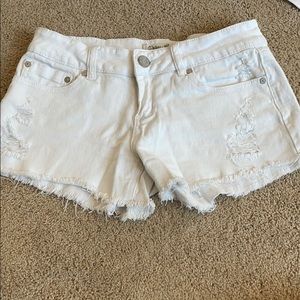 3 pairs of white denim shorts